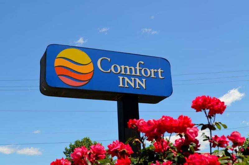 Fairfield Inn & Suites By Marriott Providence Airport Warwick Exterior photo